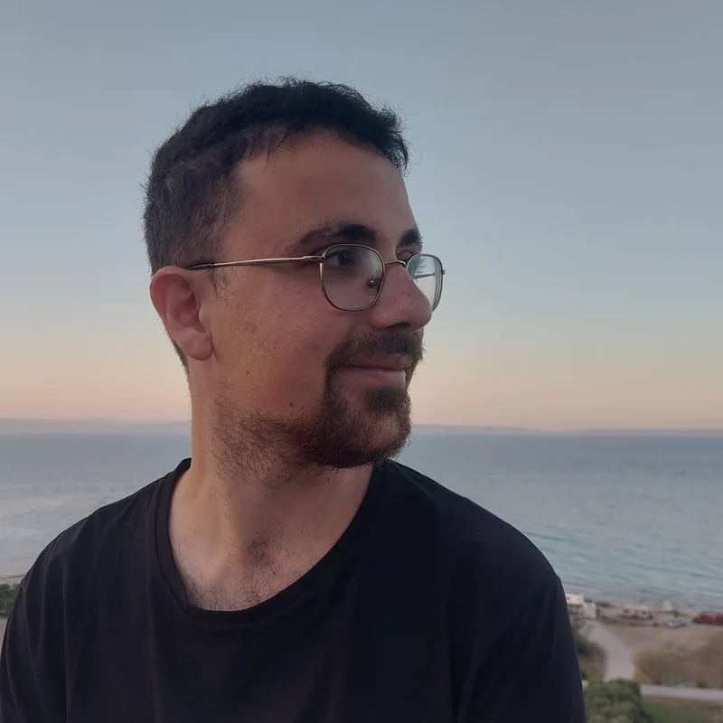 Δημήτρης Μέξης